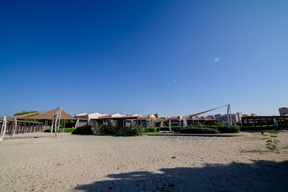 Danat Jebel Dhanna Resort 42/50