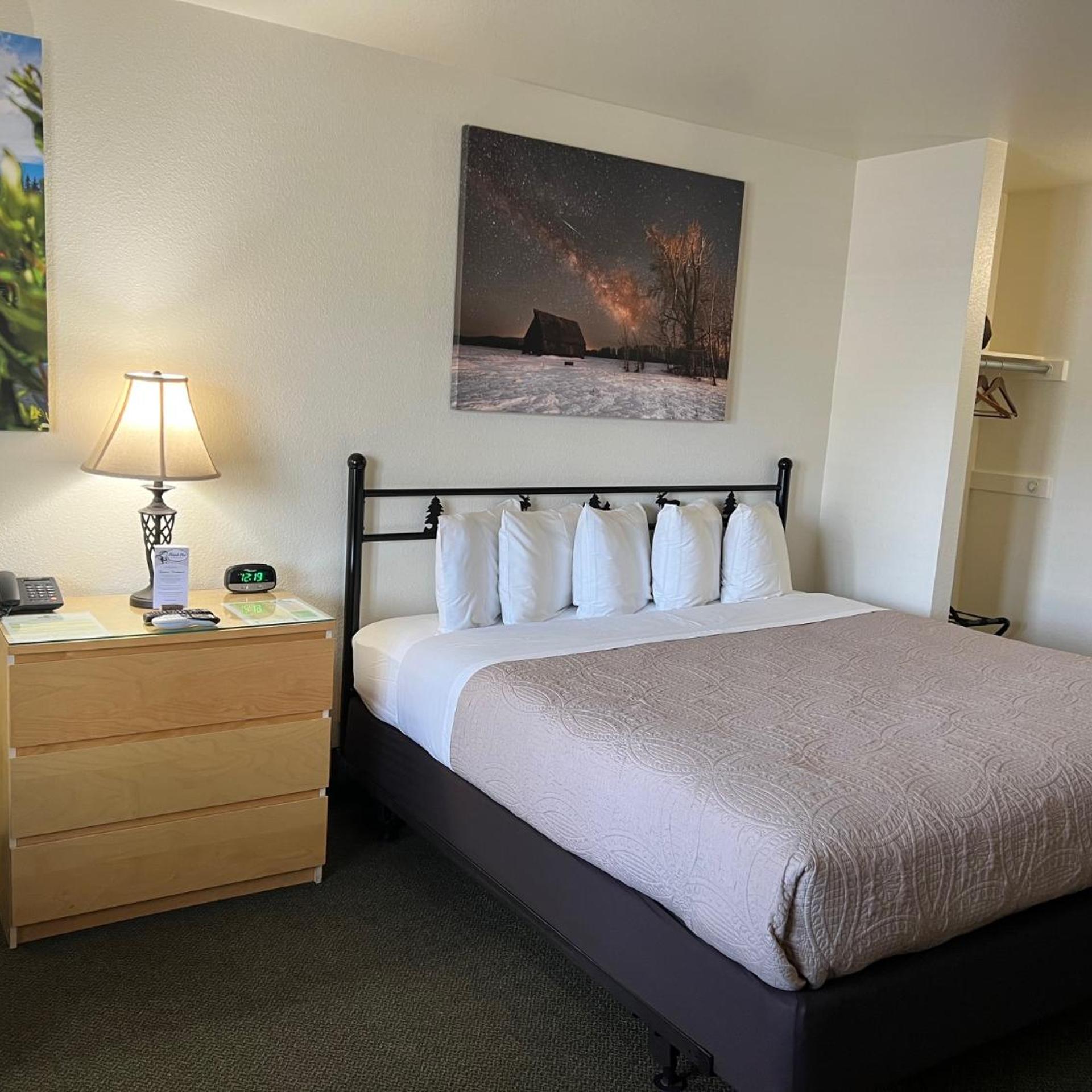Antlers Inn 9/50