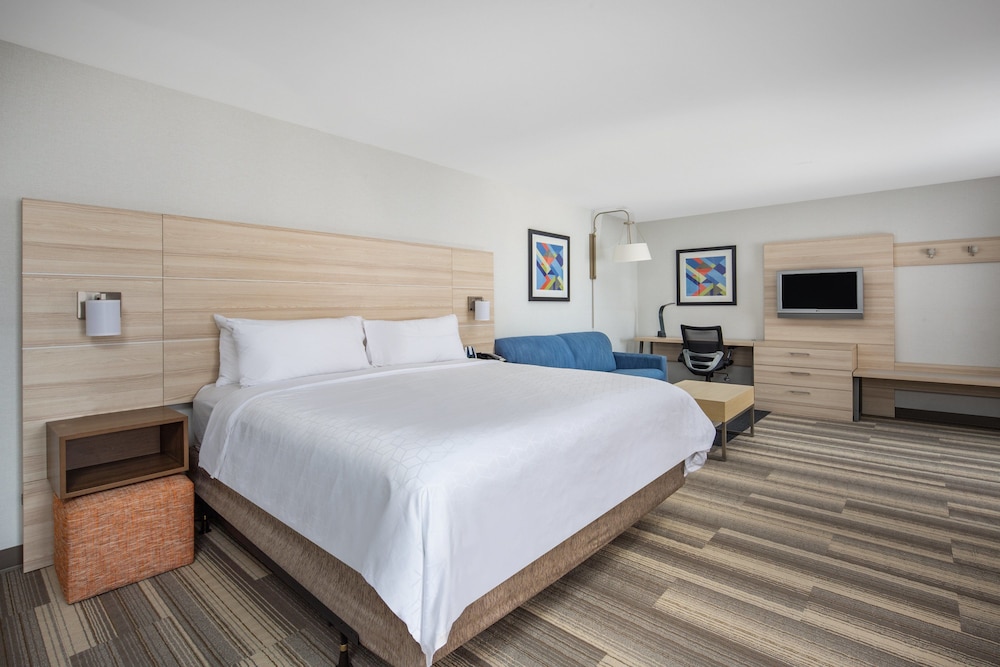 Holiday Inn Express Hotel And Suites Ontario Airport 16/50