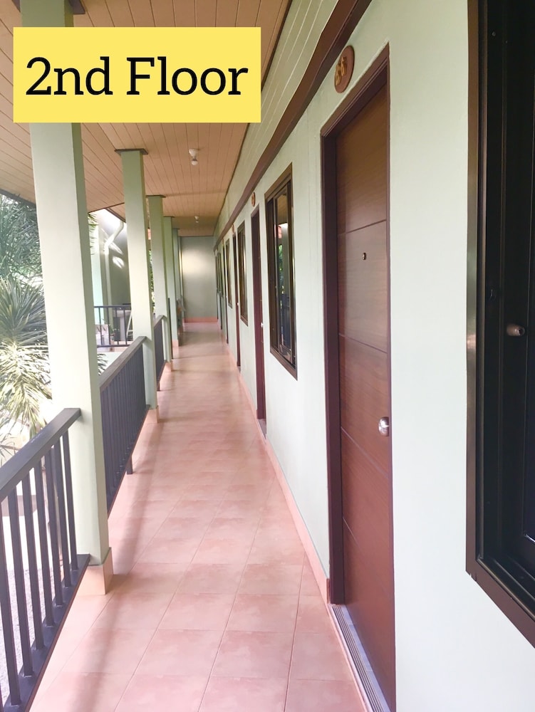 Srichada Hotel Khaolak 7/73