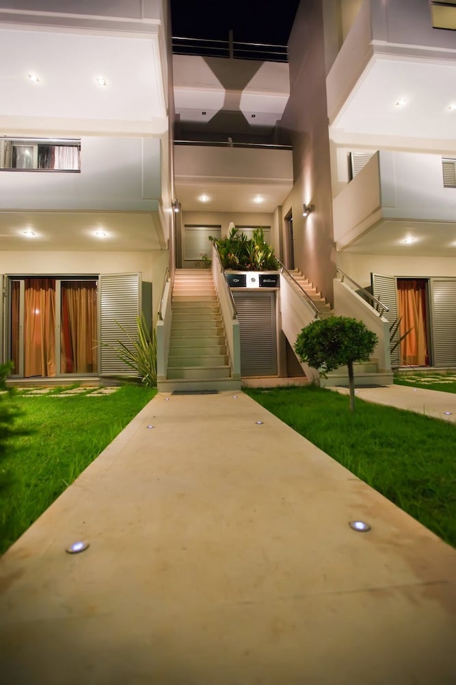 Sandy Point Villas Chania 2/50
