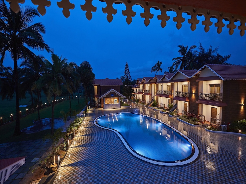 Sea Queen Beach Resort and Spa 61/69