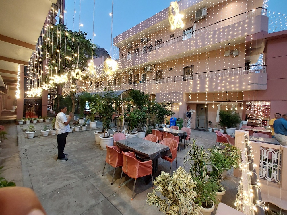 Hotel Alka 48/60