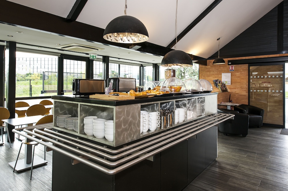 The Originals Access, Hotel Bordeaux Aeroport (Ptit Dej-Hotel) 7/51