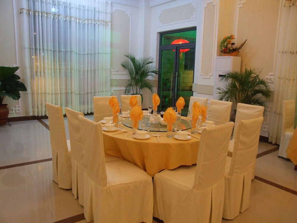 GS Plaza Hotel 56/67