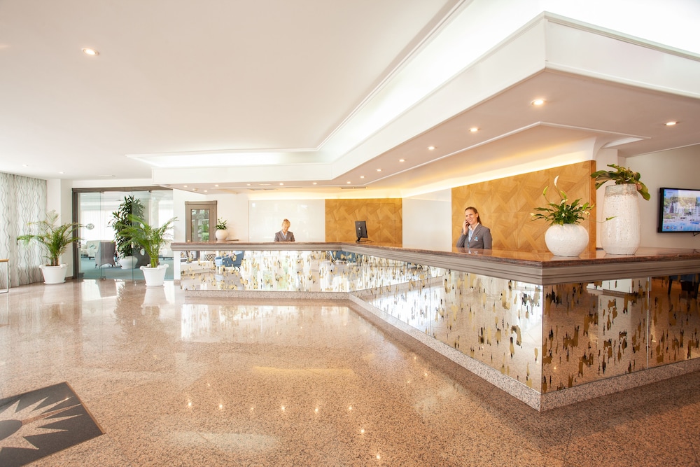Grupotel Orient 10/63