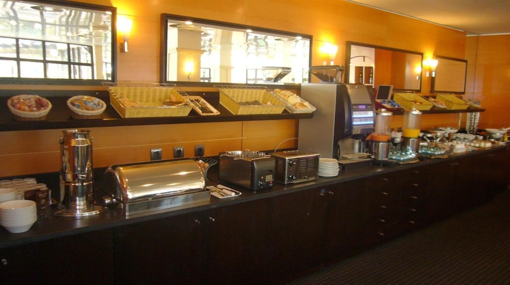 restaurant-cafeteria
