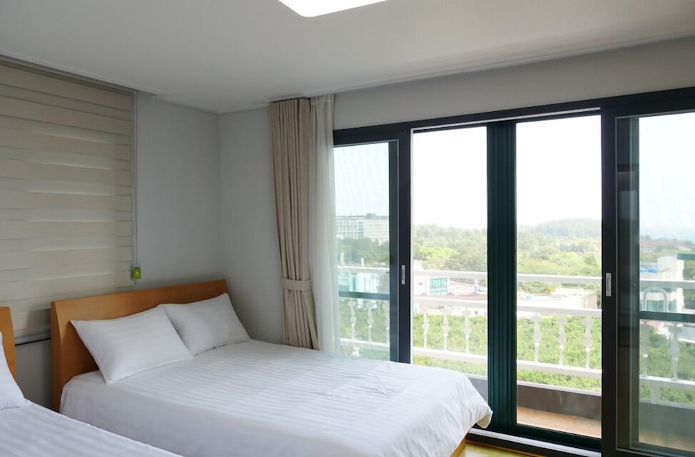 Room, 18 Pyeong