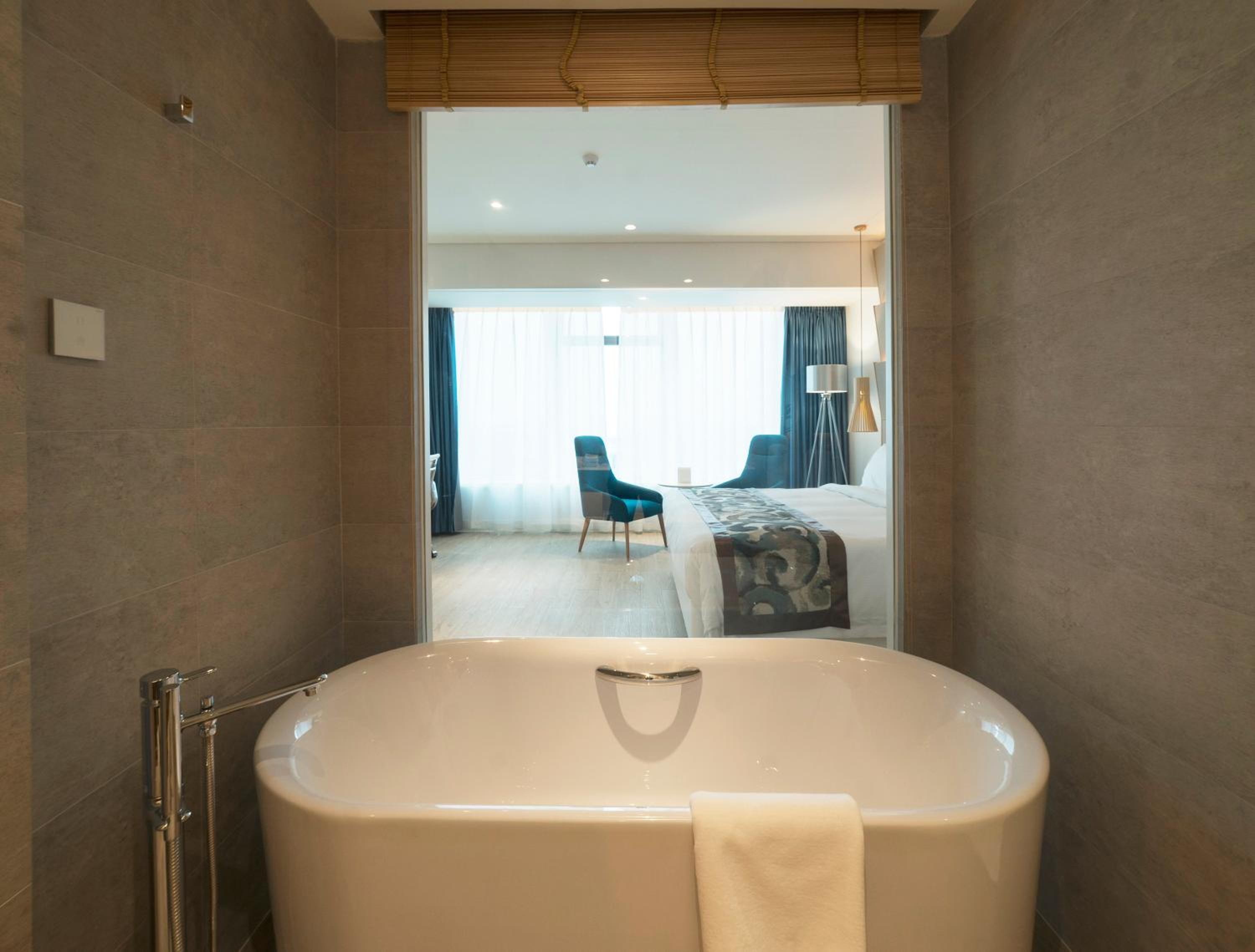 Garden Lane Meilan Airport Hotel Formerly Haikou Meilan Airport Hotel 66/67