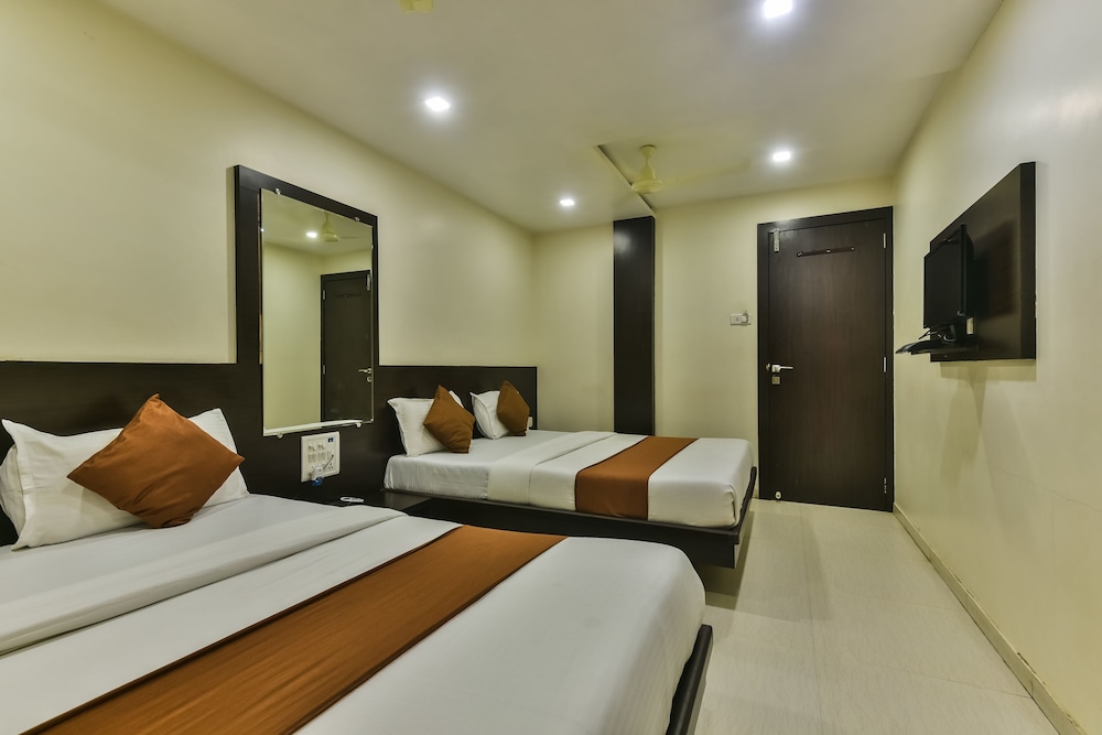 Hotel Guest Inn Residency 16/50