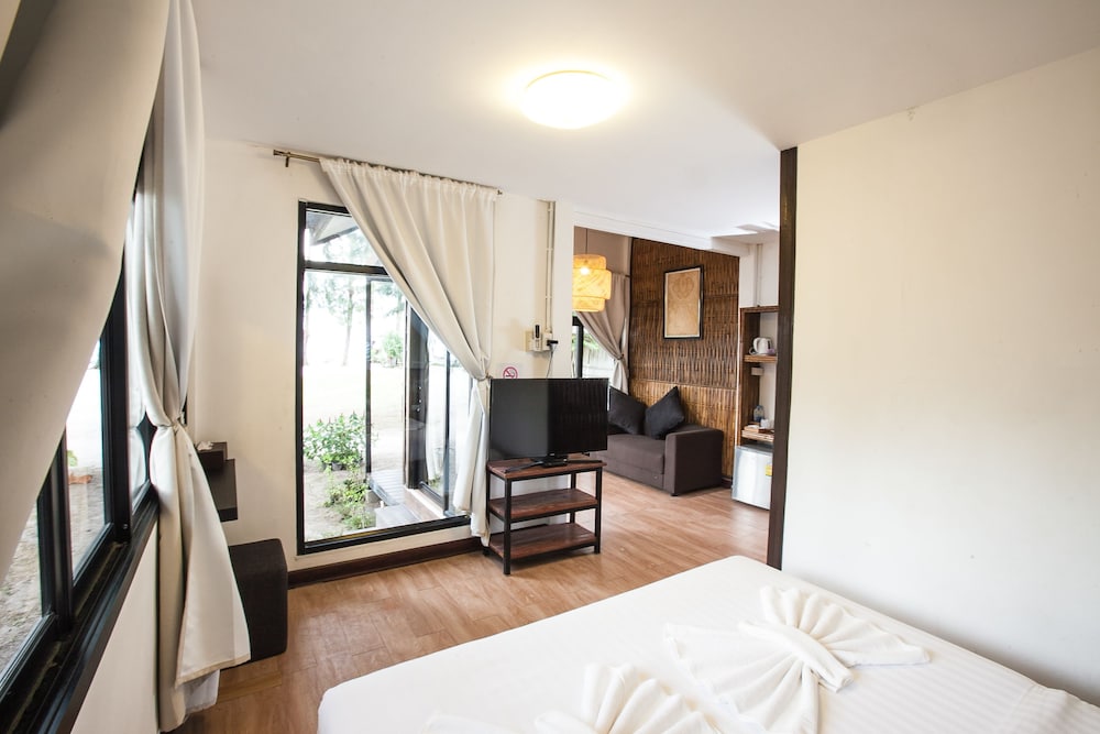 Salisa Resort 32/74