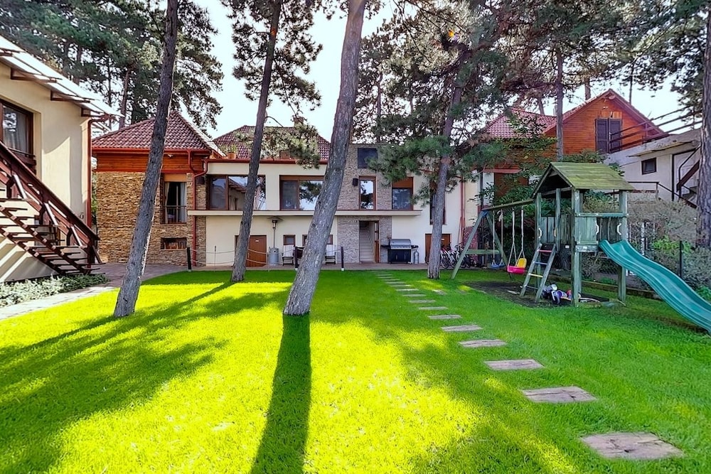 Royal Mediterran Hotel 43/50