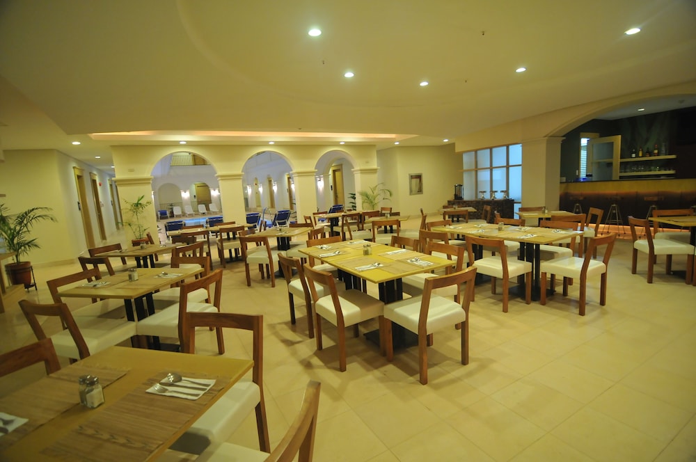 Boracay Sands Hotel 54/74