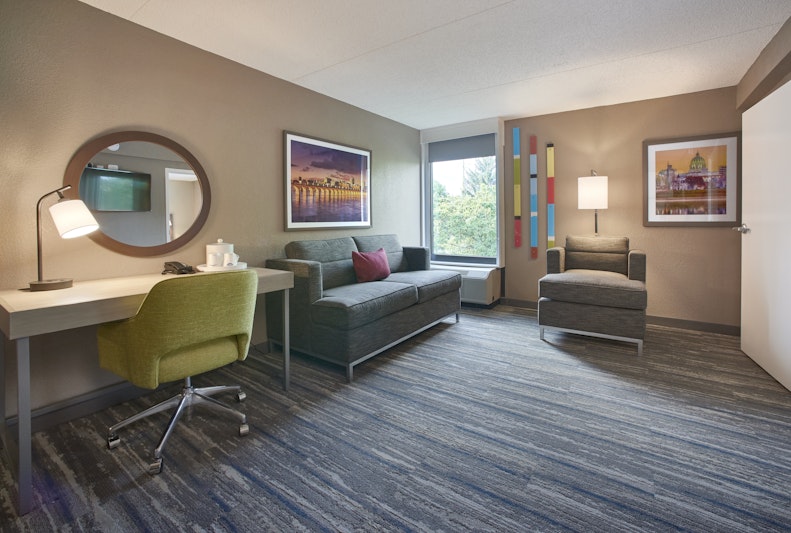Hampton Inn Harrisburg West 14/26