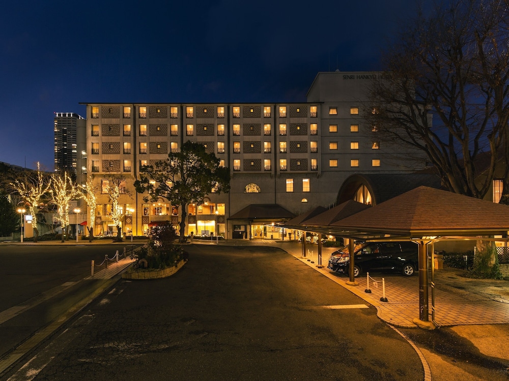 Senri Hankyu Hotel 2/64