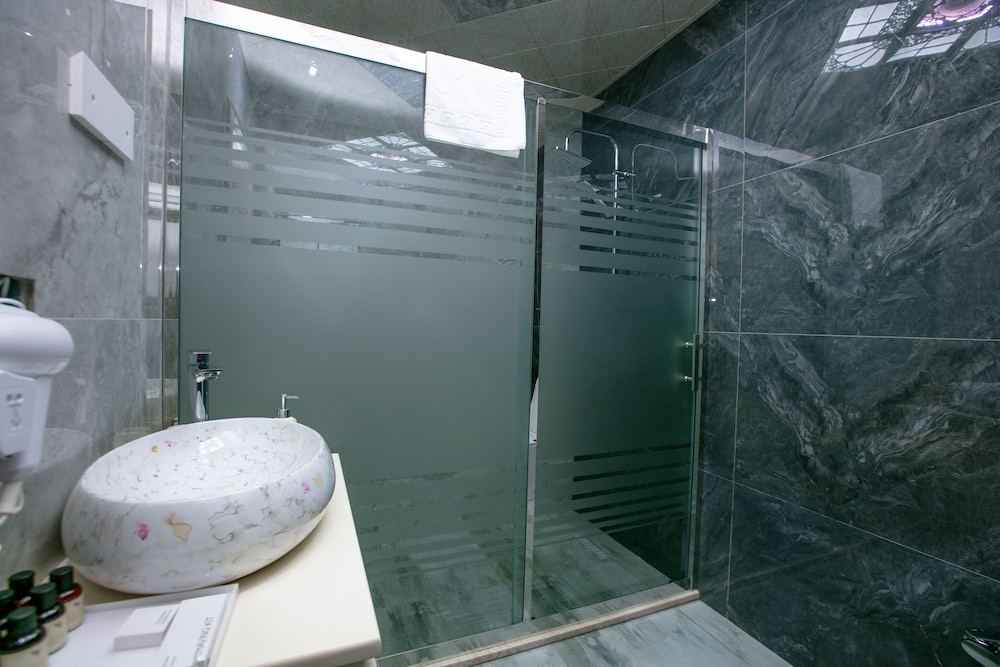 Nohur Hotel Gabala 44/46