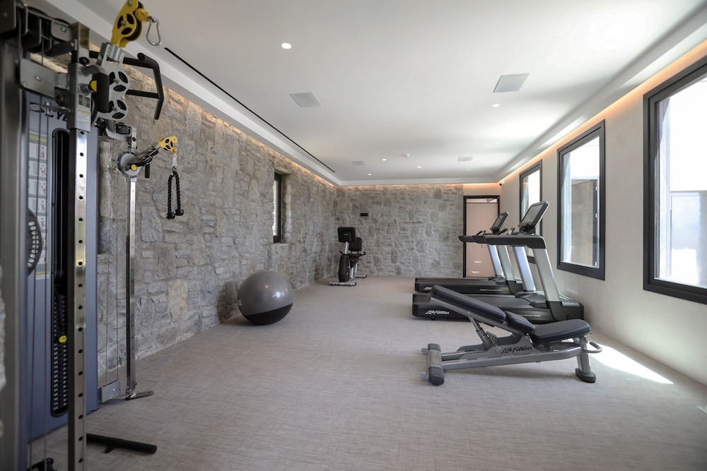 Aeonic Suites and Spa - Adults Only 24/50