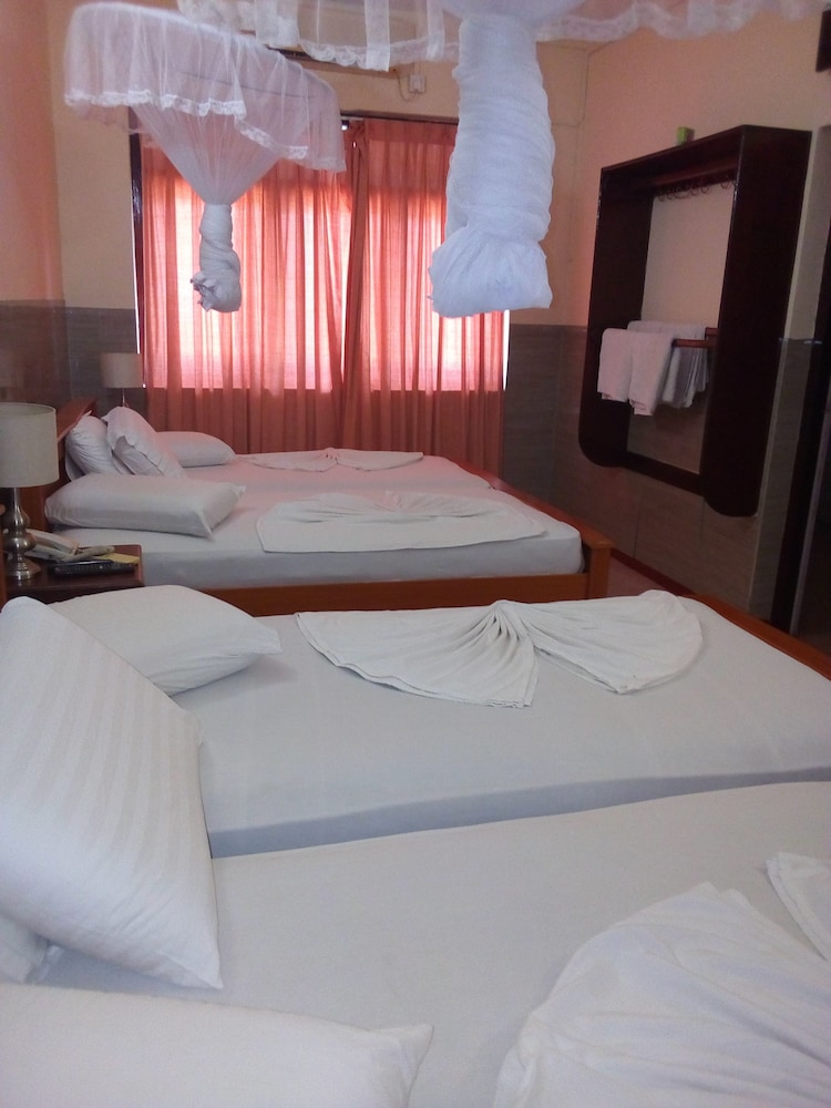 Milano Tourist Rest 14/40