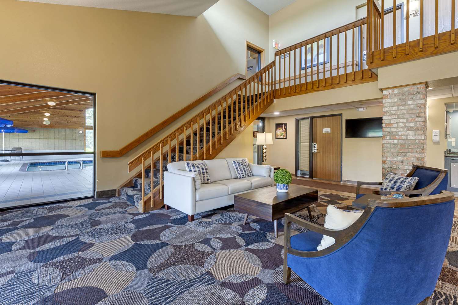 Quality Inn Oshkosh Aviation Park 5/35