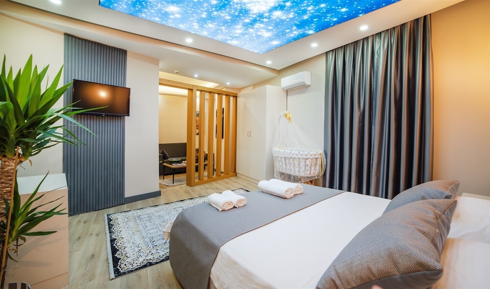 Blue Marina Hotel & SPA 36/64