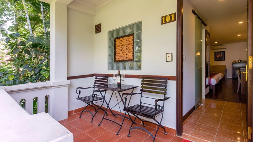 Vinh Hung Riverside Resort 46/78