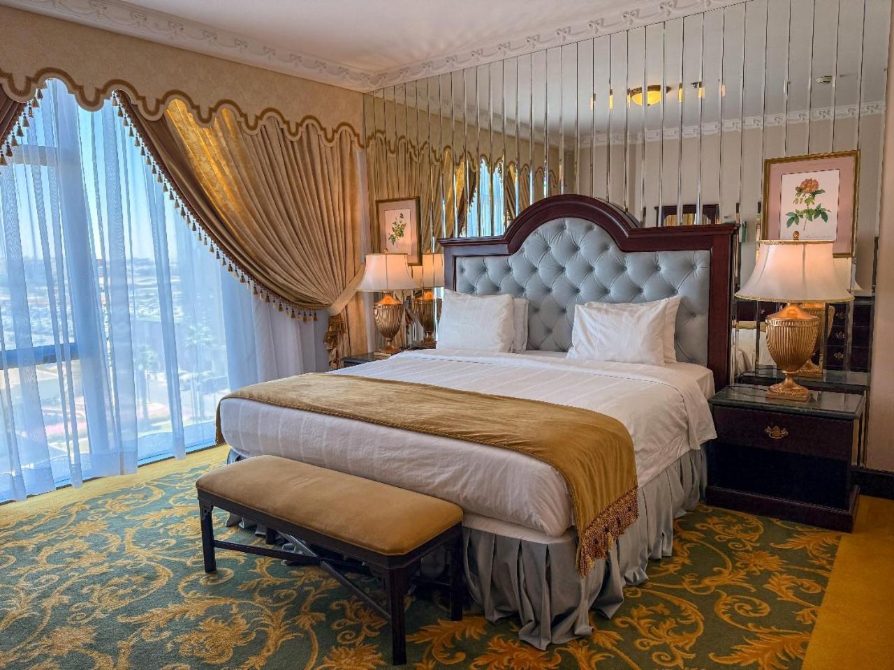 Superior, Suite, King Bed, Habitat Hotel All Suites 6/10
