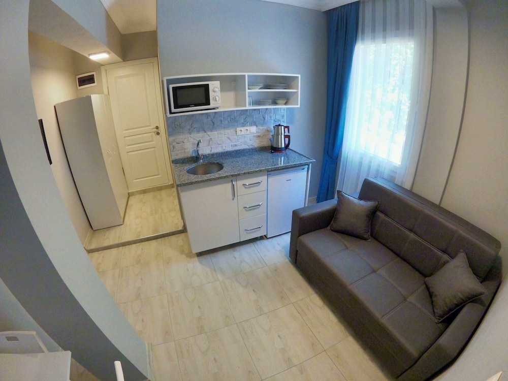 MirAlya Homes 14/24