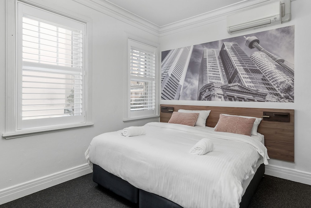 Criterion Hotel Sydney 23/64