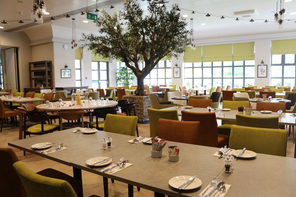 Wyboston Lakes Executive Centre 11/13