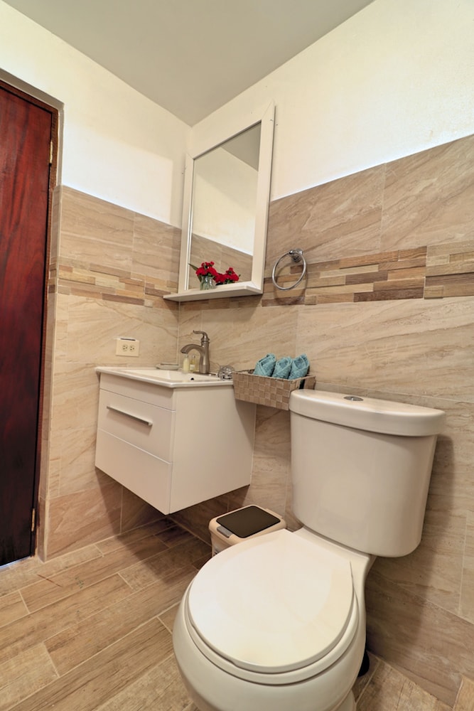 Placid Suites (ex. HM Suites) 50/50