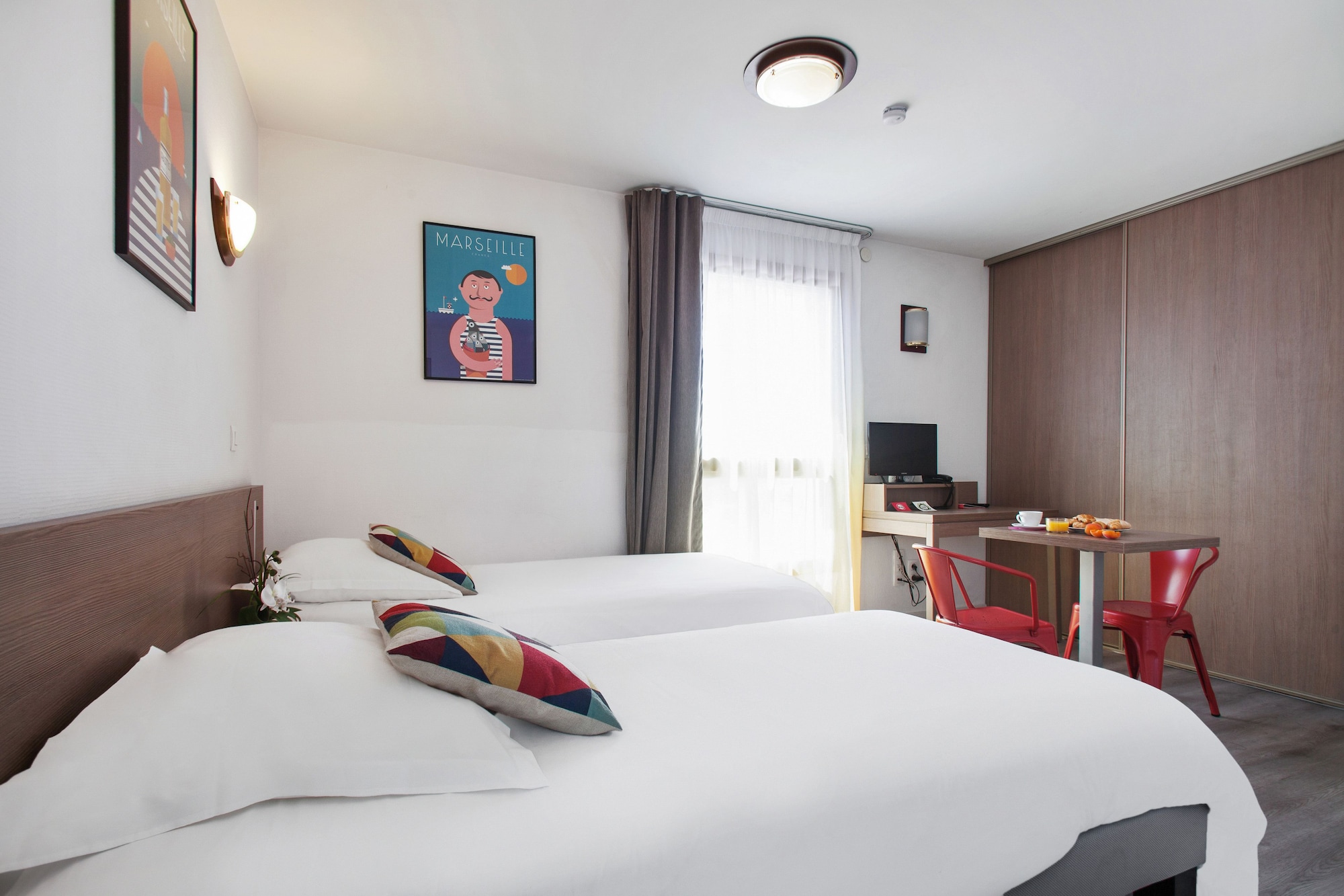 Studio Lits Jumeaux T1TW، Appart City Classic Marseille Euromed 2/10