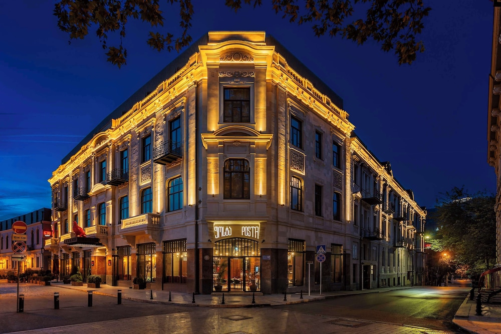 Radisson RED Tbilisi 6/73