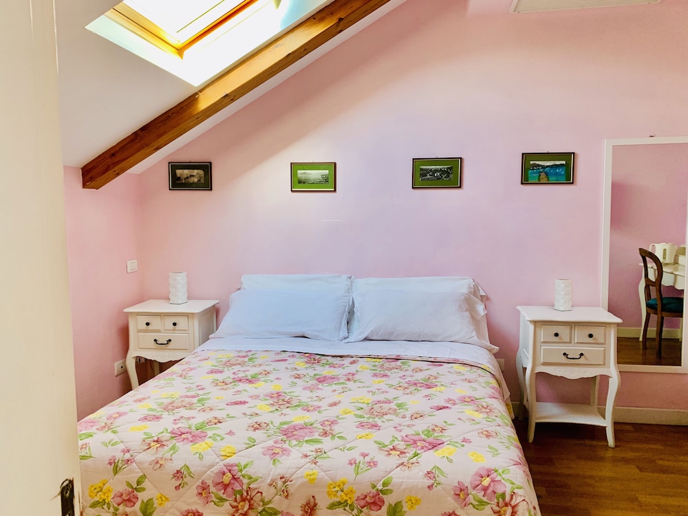 The Secret Garden Relais 11/66