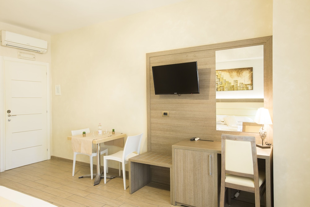 Relais Tiburtina 55/64