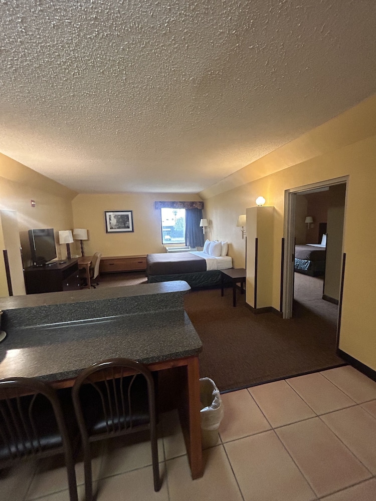 Comfort Inn Mission - McAllen West 17/51