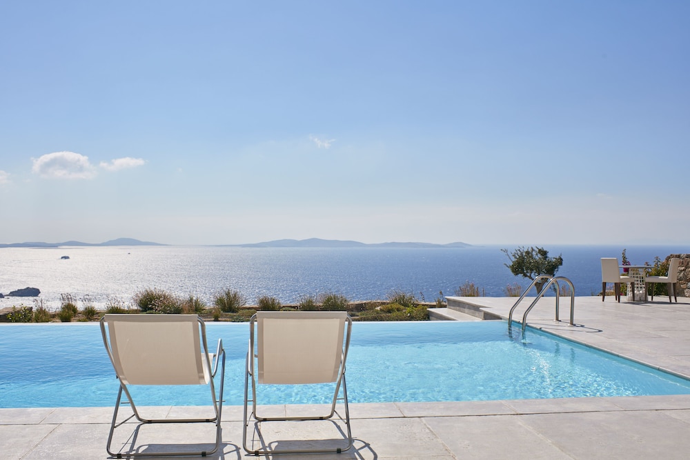 AMMOS VILLAS IN HOULAKIA 25/37