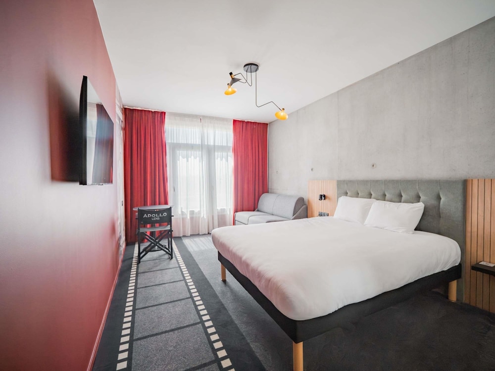 غرفة تنفيذية بسرير مزدوج مع أريكة، ibis Styles Lens Centre Gare 4/10