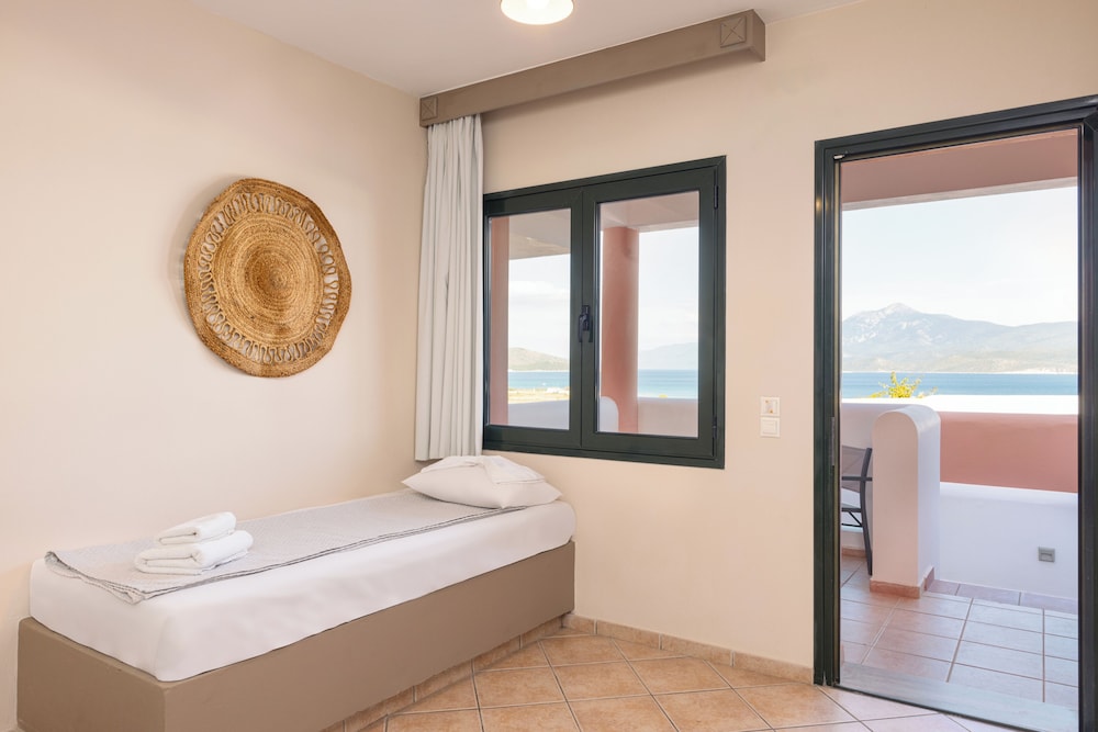 Nisea Hotel Samos 52/106