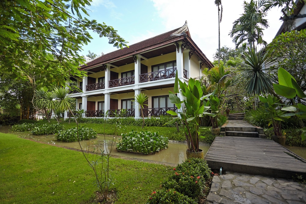 Santi Resort Spa 38/46