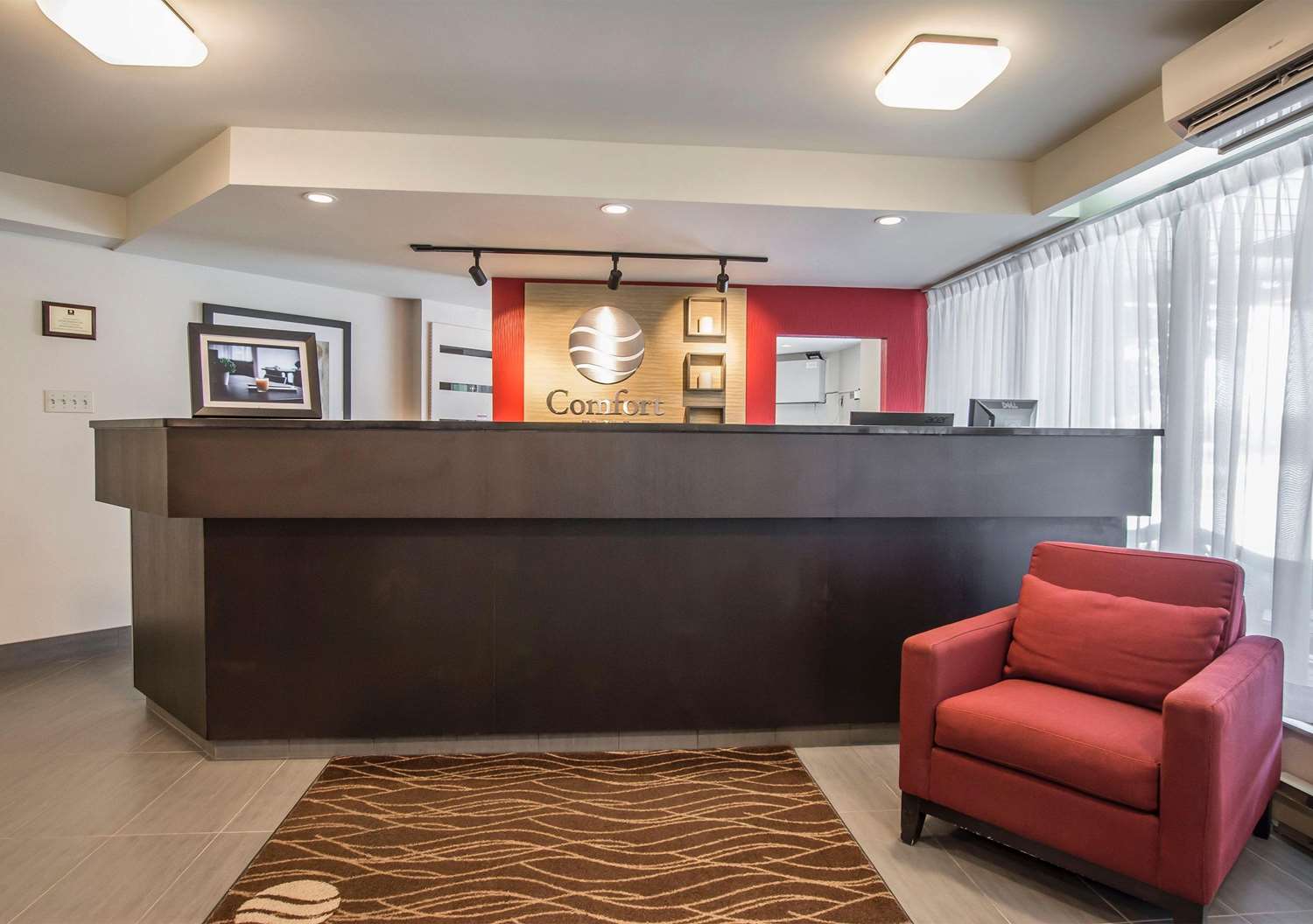 Comfort Inn Sherbrooke - Estrie 2/33