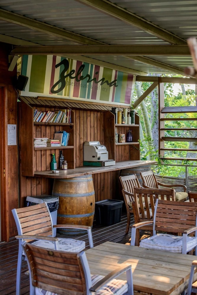 Zebrina Guest House 31/50