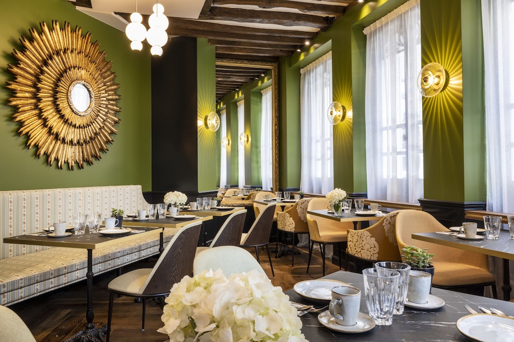 Hotel Louis 2 34/50
