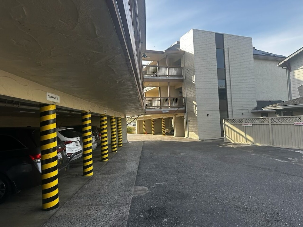 Ocean Gate Inn 43/58