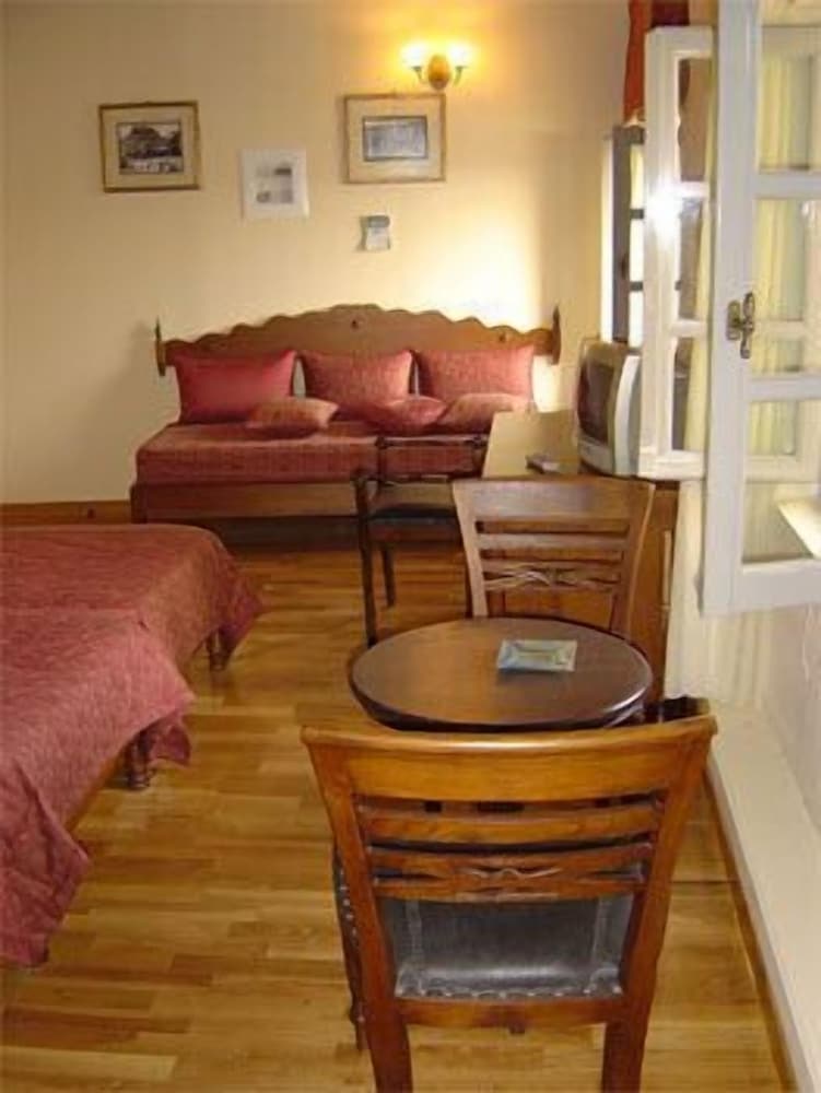 Belmondo Hotel & Suites 24/39