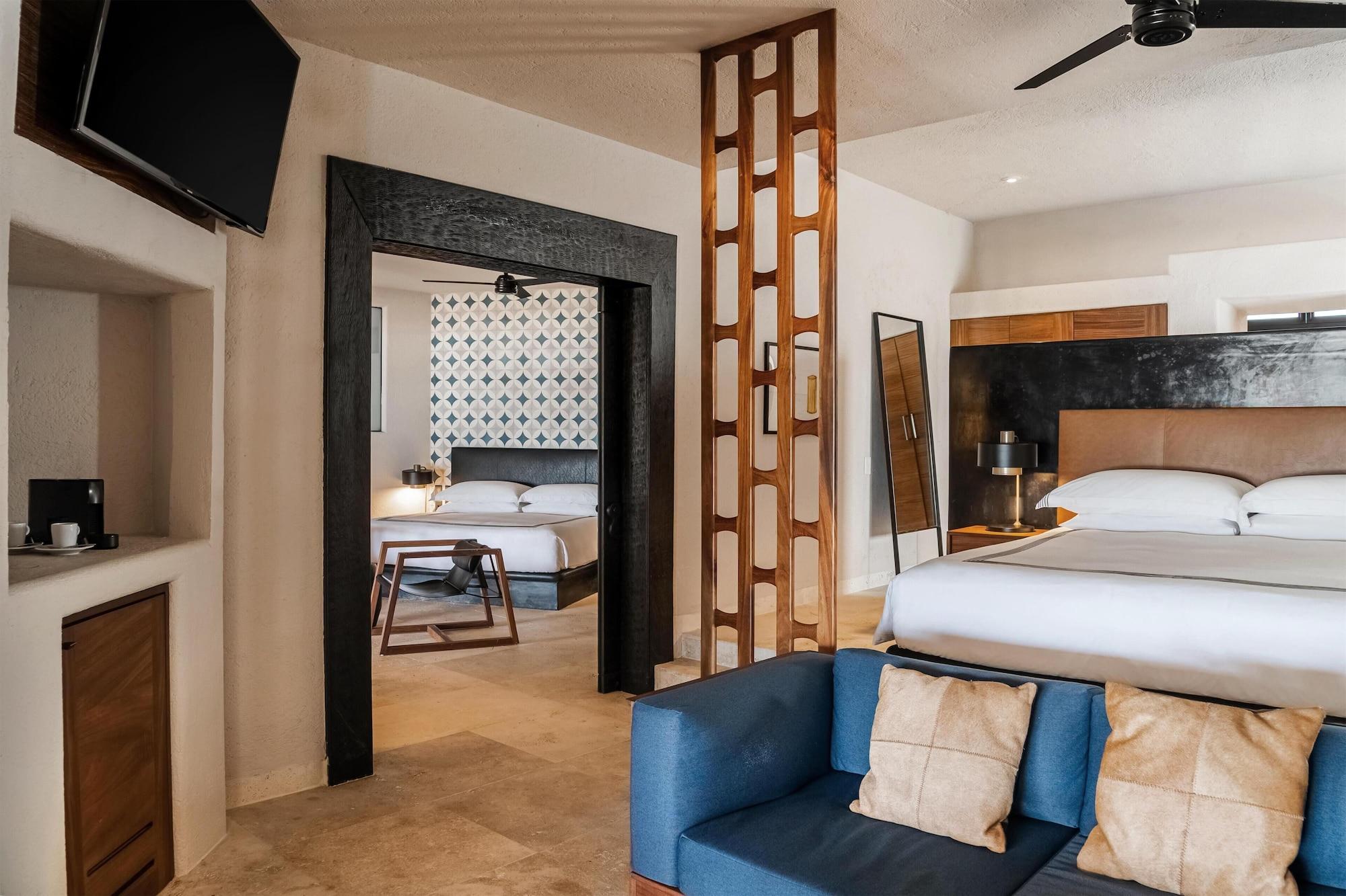 2 Bedrooms, Suite, Beach Front