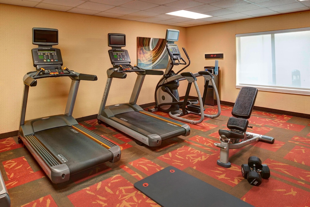 Courtyard by Marriott Lexington North 25/45