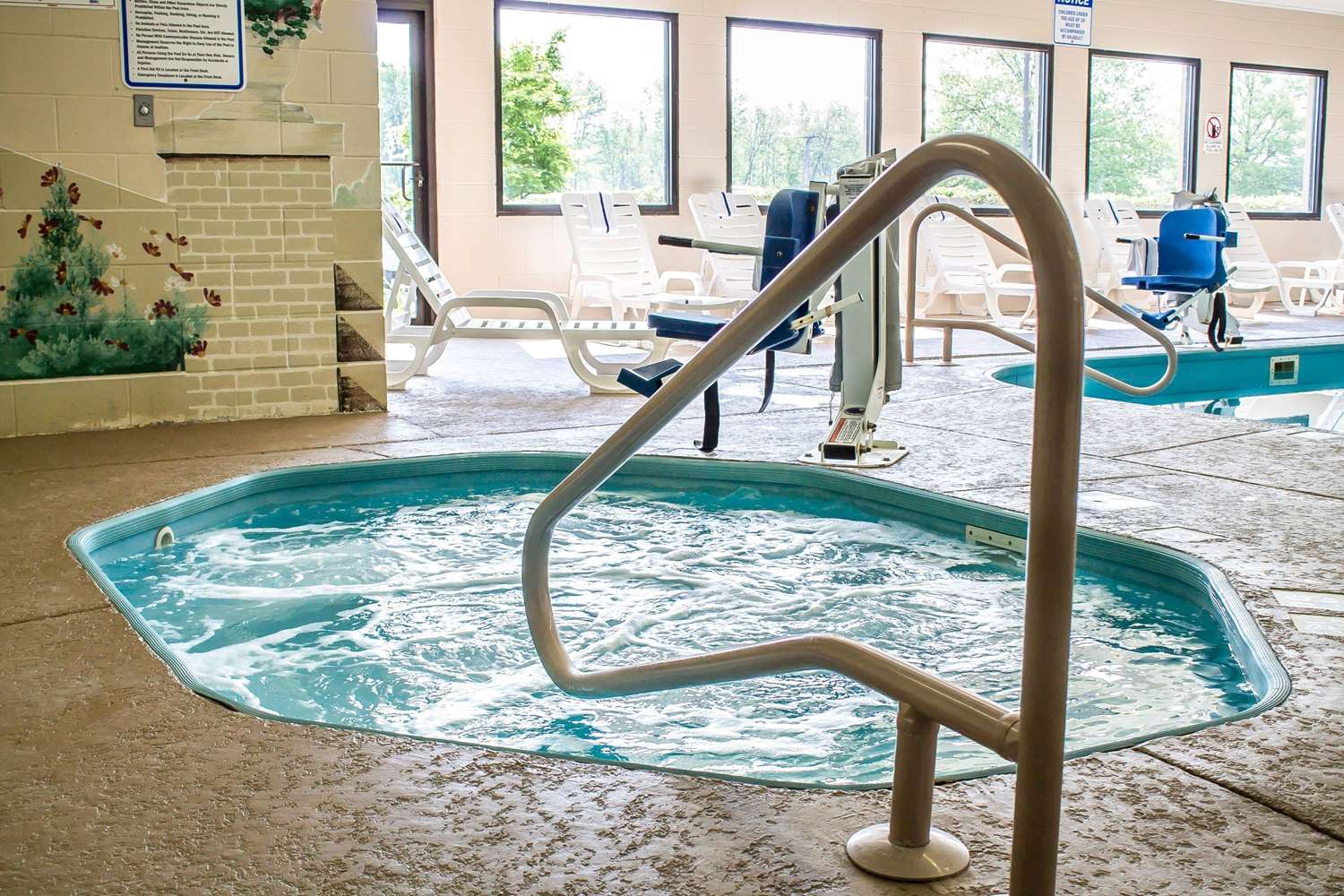 Cambridge Inn by Capital O near I 70 or I 77 4/15