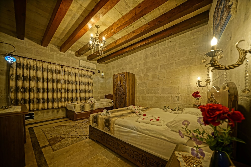 Goreme Valley Cave House 11/50