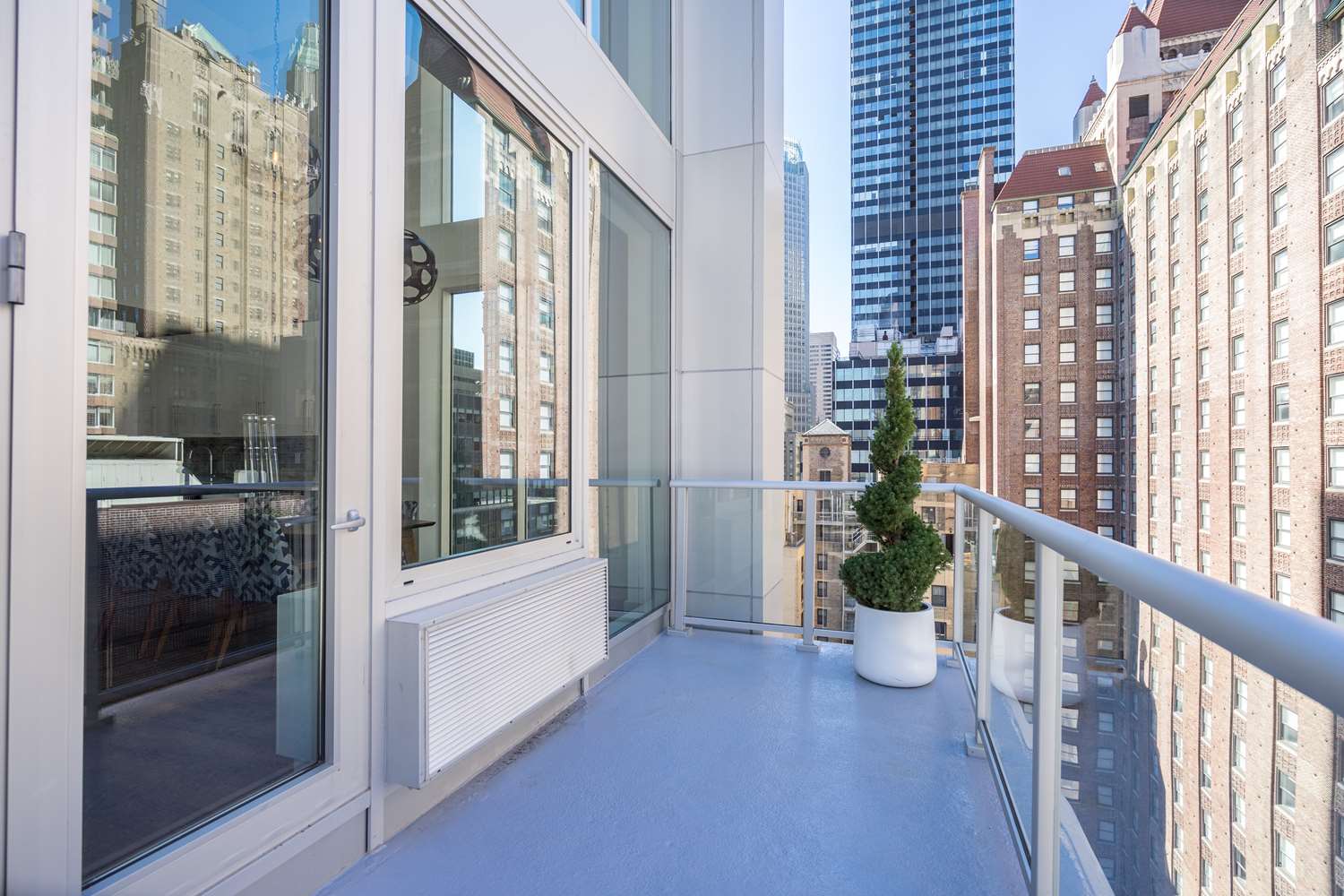 THE BERNIC HOTEL NEW YORK CITY TAPESTRY COLLECTION BY HILTON in NEW YORK - NY