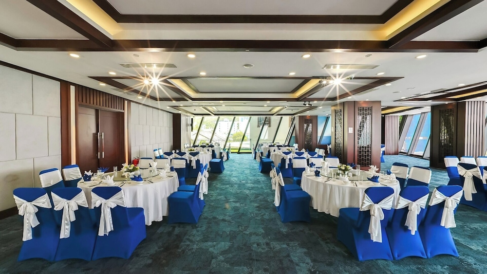 Boton Blue Hotel & Spa 63/71